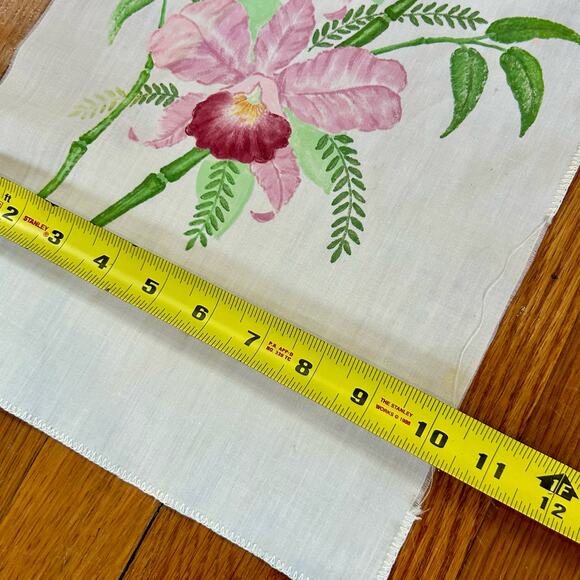 Vintage Hand Painted floral Pink Iris Artwork on Cotton - Picture 5 of 9